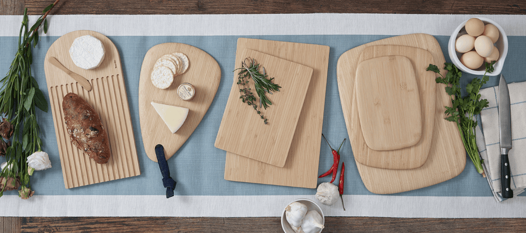 High Quality Bamboo Bread Cutting Board with Wooden Bread Serving Tray -  China Kitchenware and Slicer Guide price